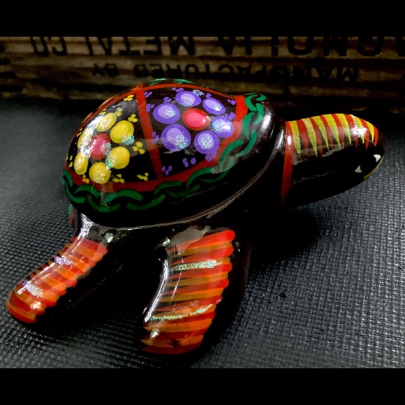 Tonala Mexican Folk Art Red Clay Pottery Hand Painted Turtle Trinket Box - Picture 9 of 14